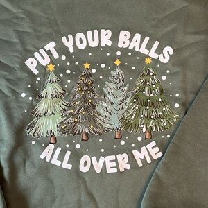 NWT Funny Christmas sweatshirt size XL unisex